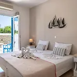 Hotel Ayeri 2*