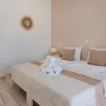 Hotel Ayeri 2*