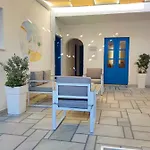 Ayeri Ξενοδοχείο