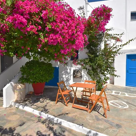 Ayeri Parikia (Paros)