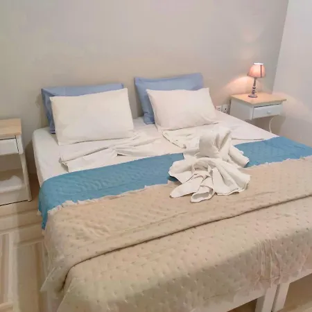 Ayeri 2* Parikia (Paros)