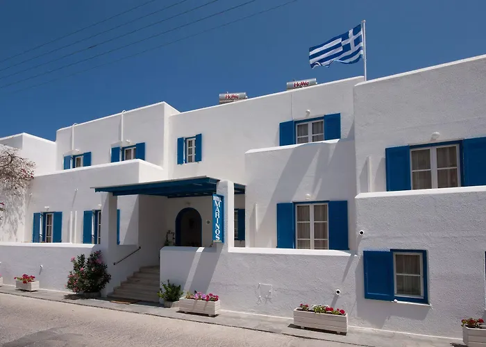 Ayeri Ξενοδοχείο 2*