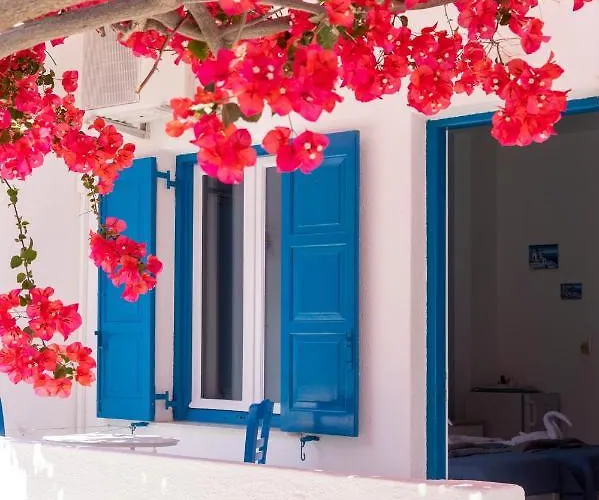 Ayeri Ξενοδοχείο